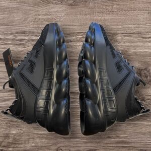 DS Versace Chain Reaction 'Black' - Size 8 US - DSU7071E-D7CTG